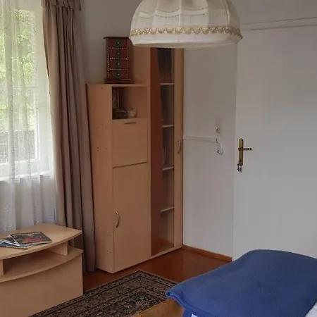 Homestay Direkt Am Waldrand, Ruhig Gelegenes Doppelzimmer 2
